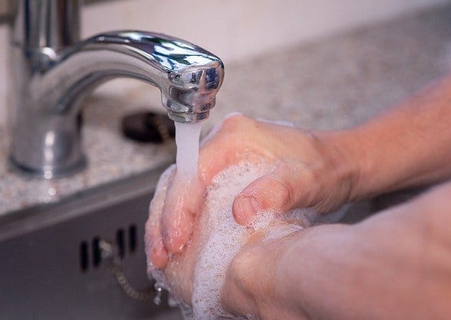 hand washin