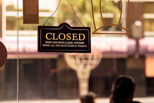 london shop closed